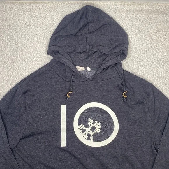 Sustainable & Eco-Friendly: Quince, tentree, Reformation & More Posh Party